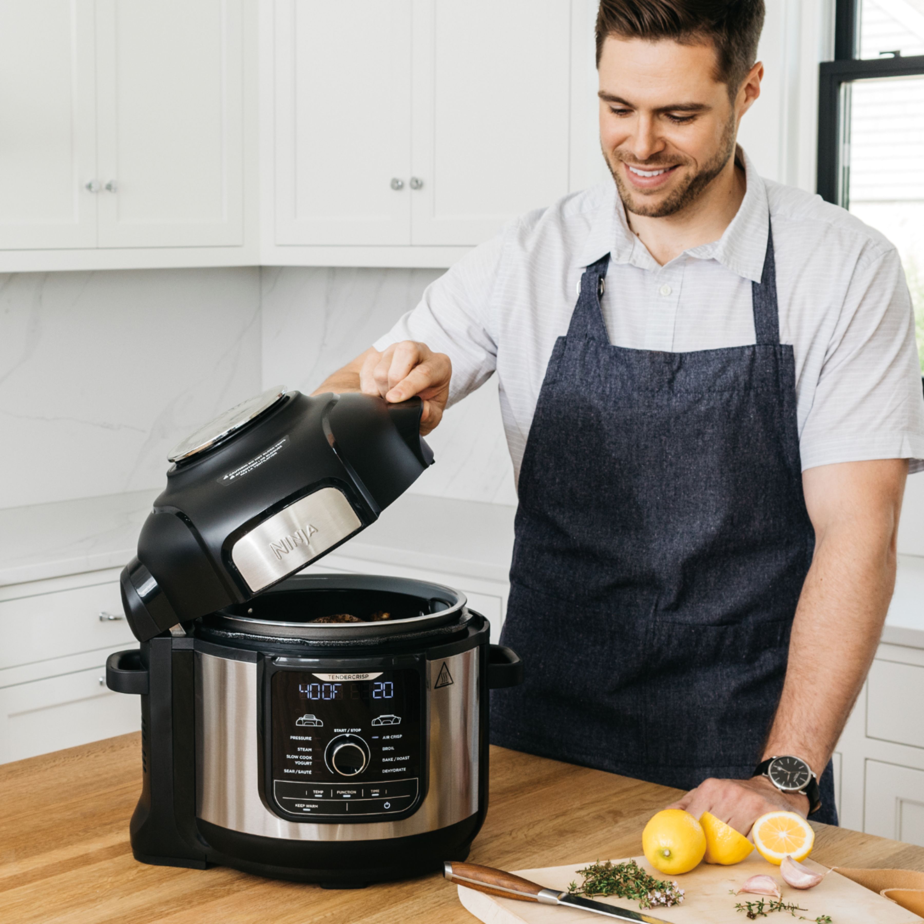 Ninja Foodi 8 quarts-pressure cooker and air fryer combo - general for sale  - by owner - craigslist
