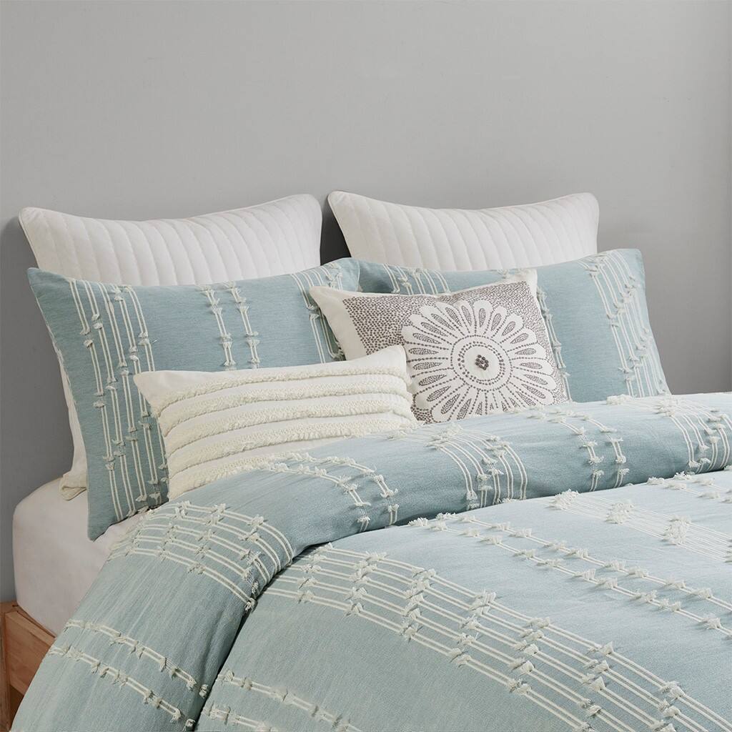 Alt View 2. Gracie Mills - Gracie Mills Trujillo 3-Piece Embroidered Stripes Cotton Jacquard Duvet Cover Set - Aqua.