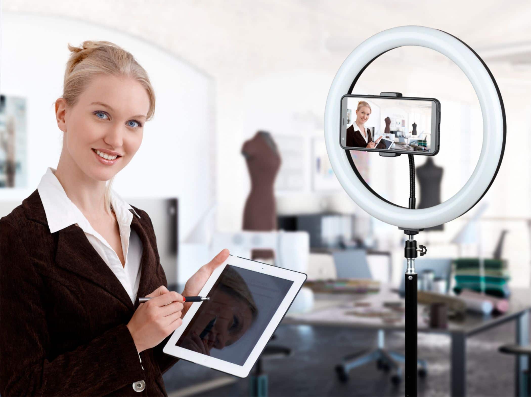 Alt View 15. Sunpak - 12" Bicolor LED Ring Light Kit - Black.