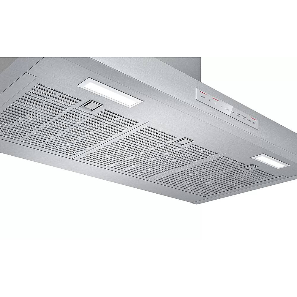 Alt View 13. Bosch - 800 Series 36" Externally Vented Range Hood - Stainless steel.