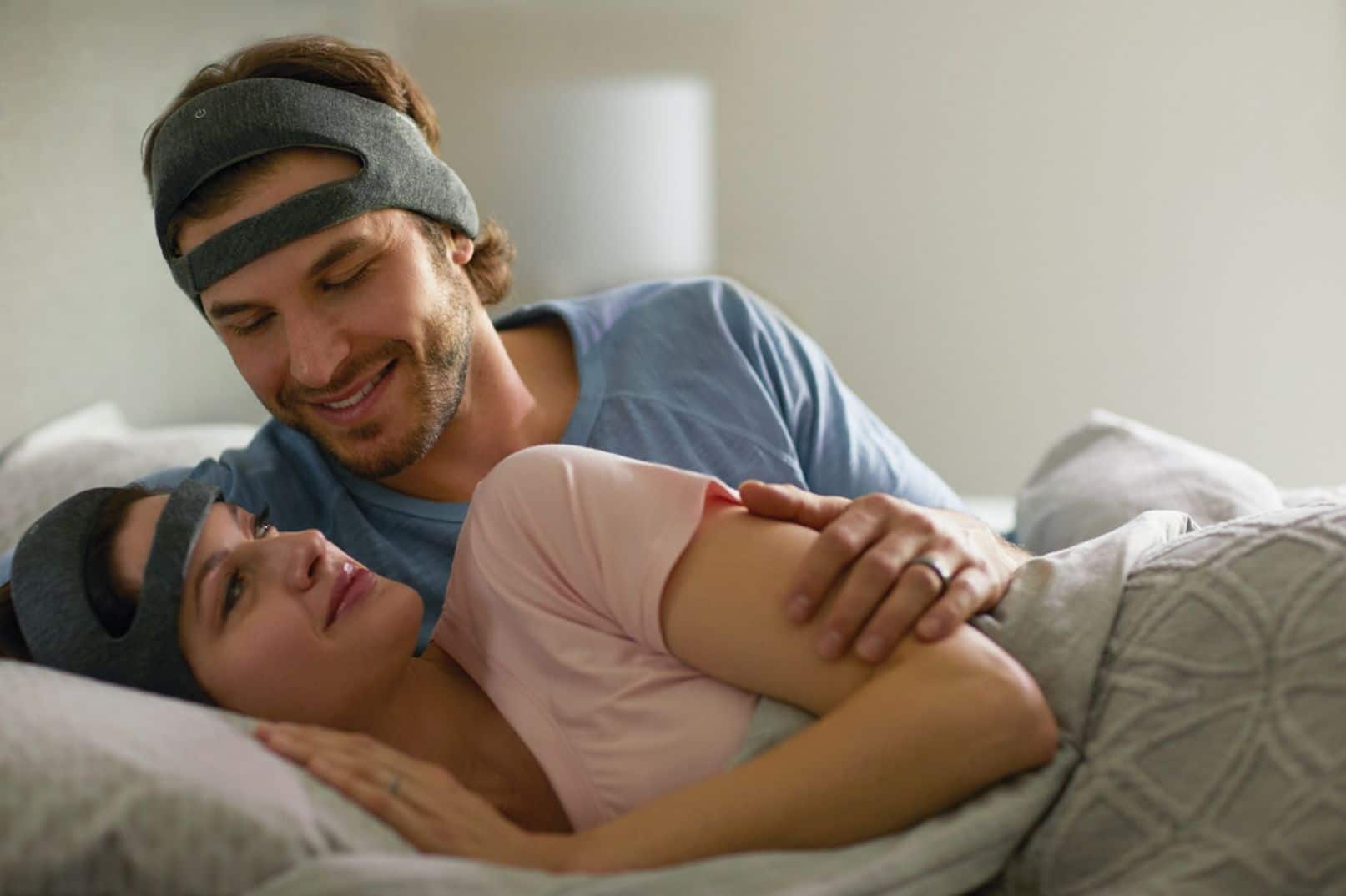 Alt View 21. Philips - SmartSleep Deep Sleep Headband (Medium) - Gray.