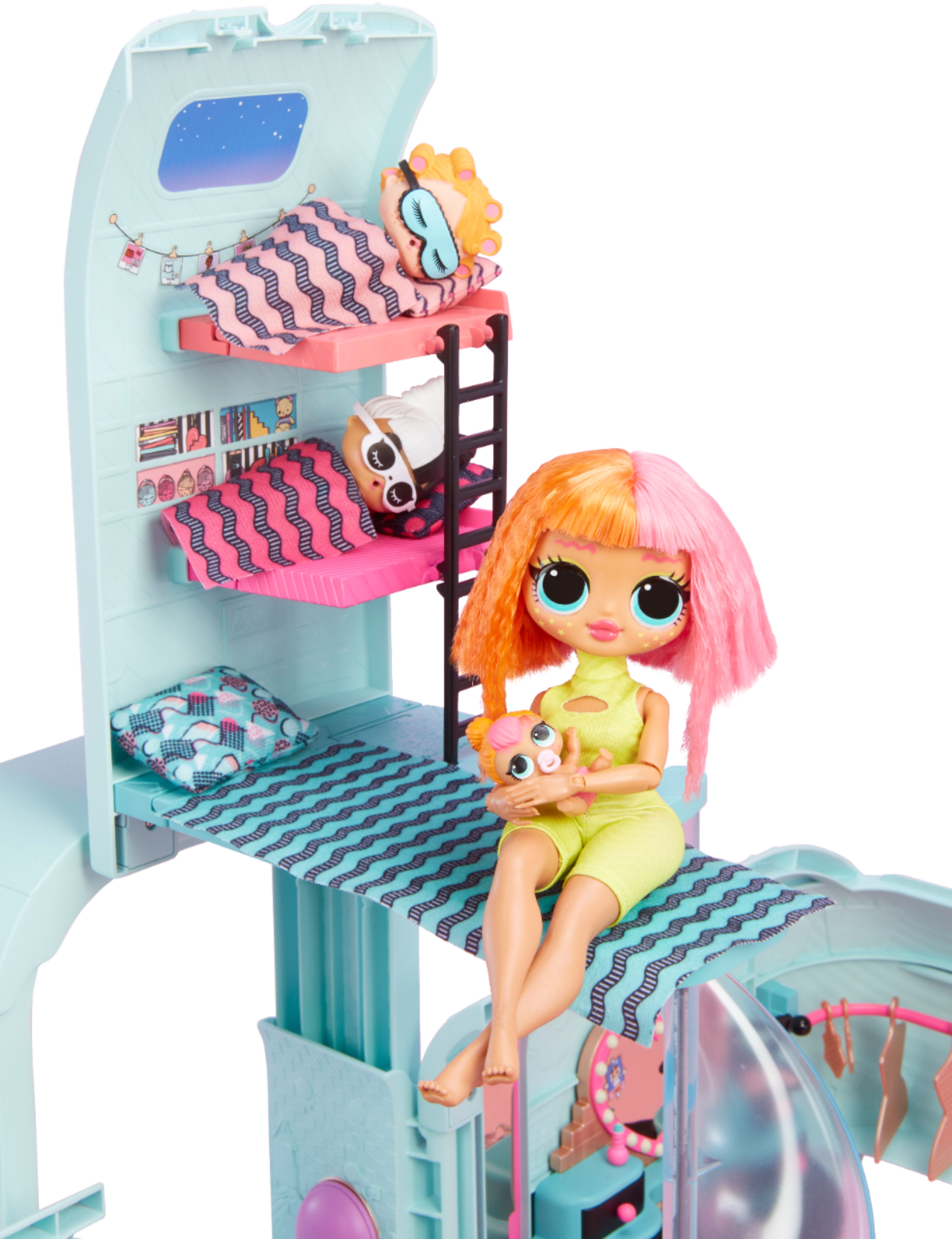 2-in-1 Glamper with Doll giftli L.O.L Surprise 