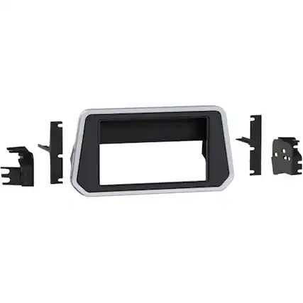 Front. Metra - Dash Kit for Select 2019-2023 Nissan Altima DDIN - Silver/Gloss Black.