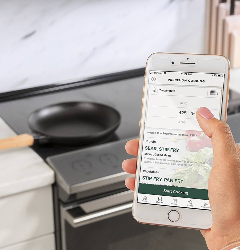 Alt View 16. Café - 5.3 Cu. Ft. Slide-In Electric Induction True Convection Range with Self-Steam Cleaning and In-Oven Camera - Platinum Glass.