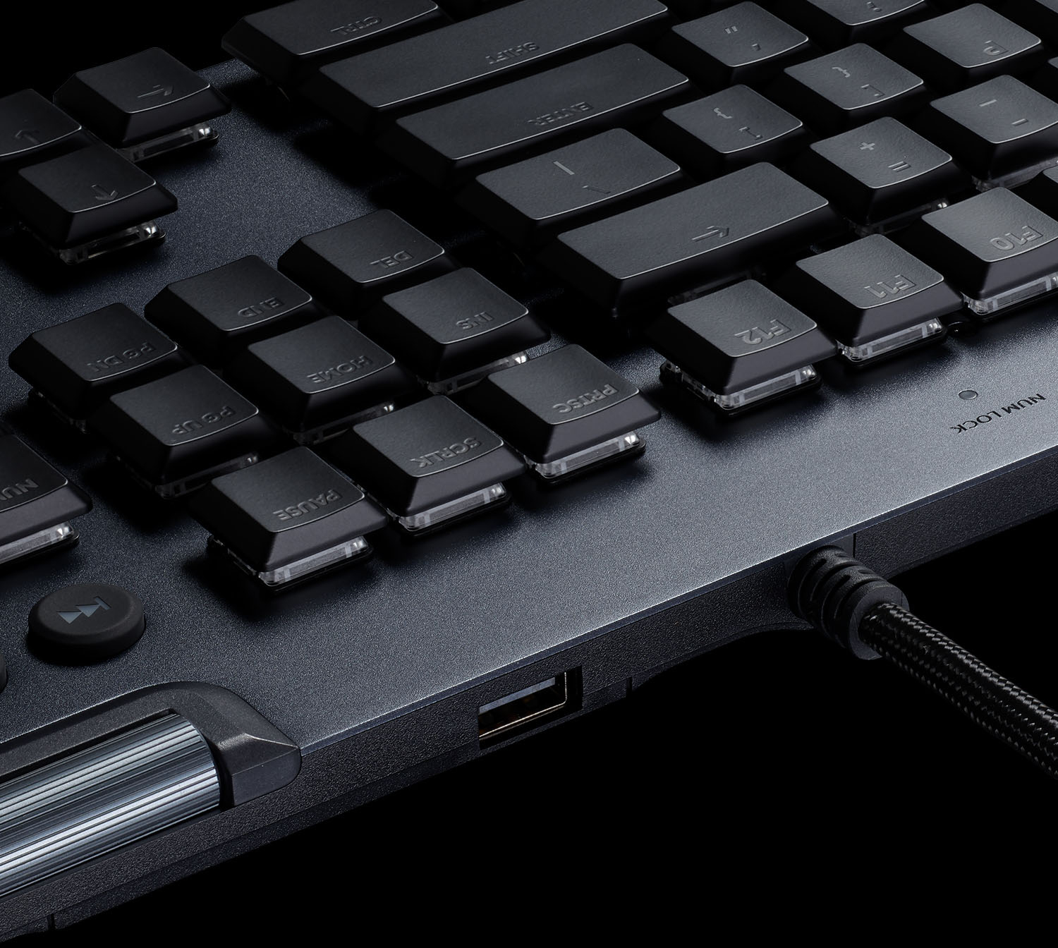 Logitech G815 LIGHTSYNC RGB Mechanical Gaming Keyboard with GL Tactile