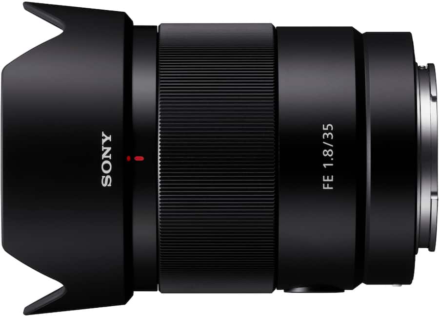 Sony 35mm f/1.8 FE Wide Angle Lens for Select E Mount Sony 35mm f/1.8 FE Wide Angle Lens for Select E Mount