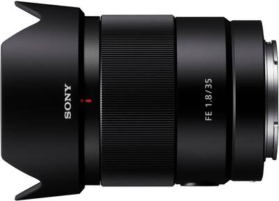 Sony 35mm f/1.8 FE Wide Angle Lens for Select E Mount Cameras Sony 35mm f/1.8 FE Wide Angle Lens for Select E Mount Cameras