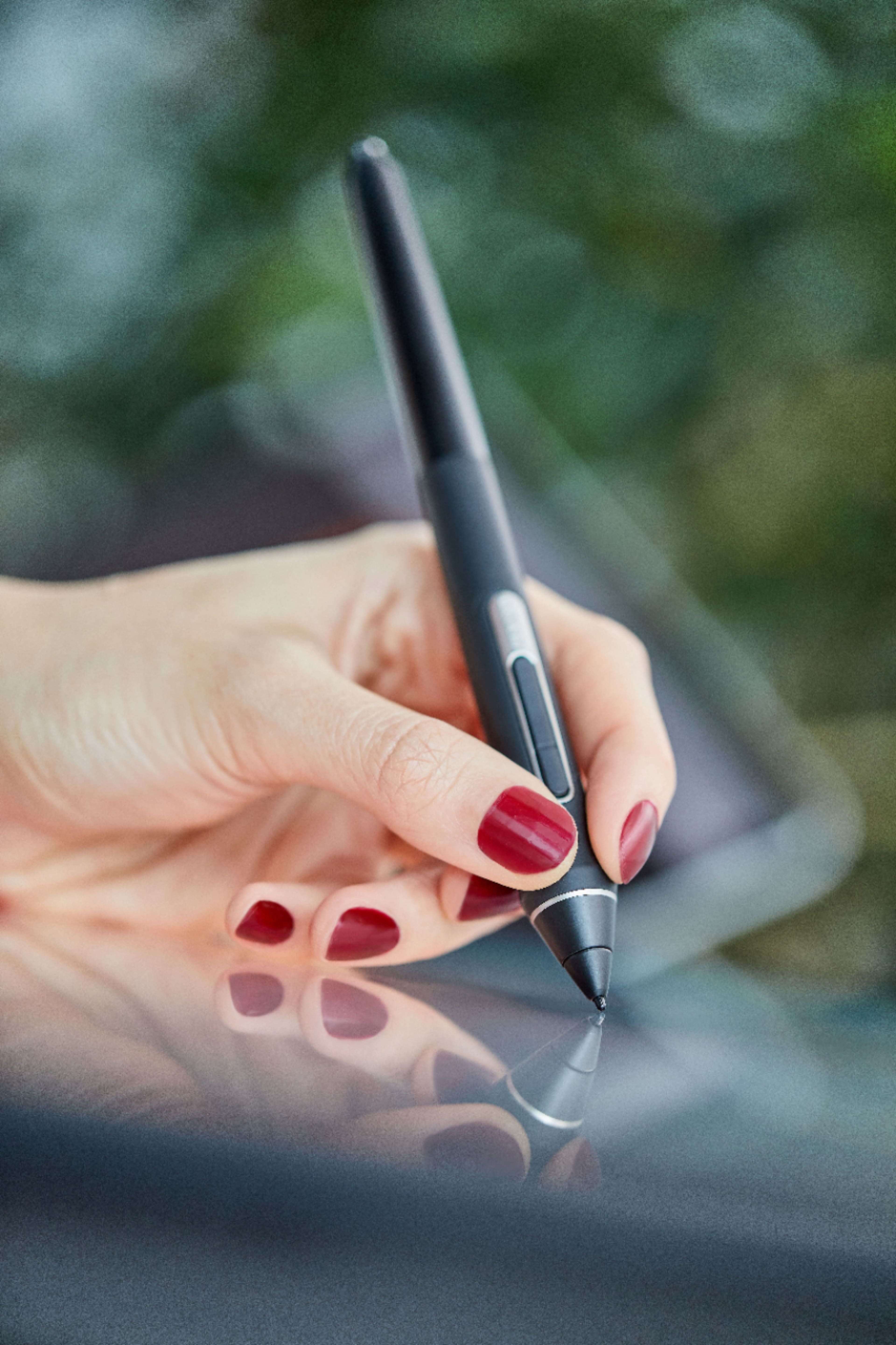 Alt View 16. Wacom - Cintiq 22 Pen Display Drawing Tablet - Black.