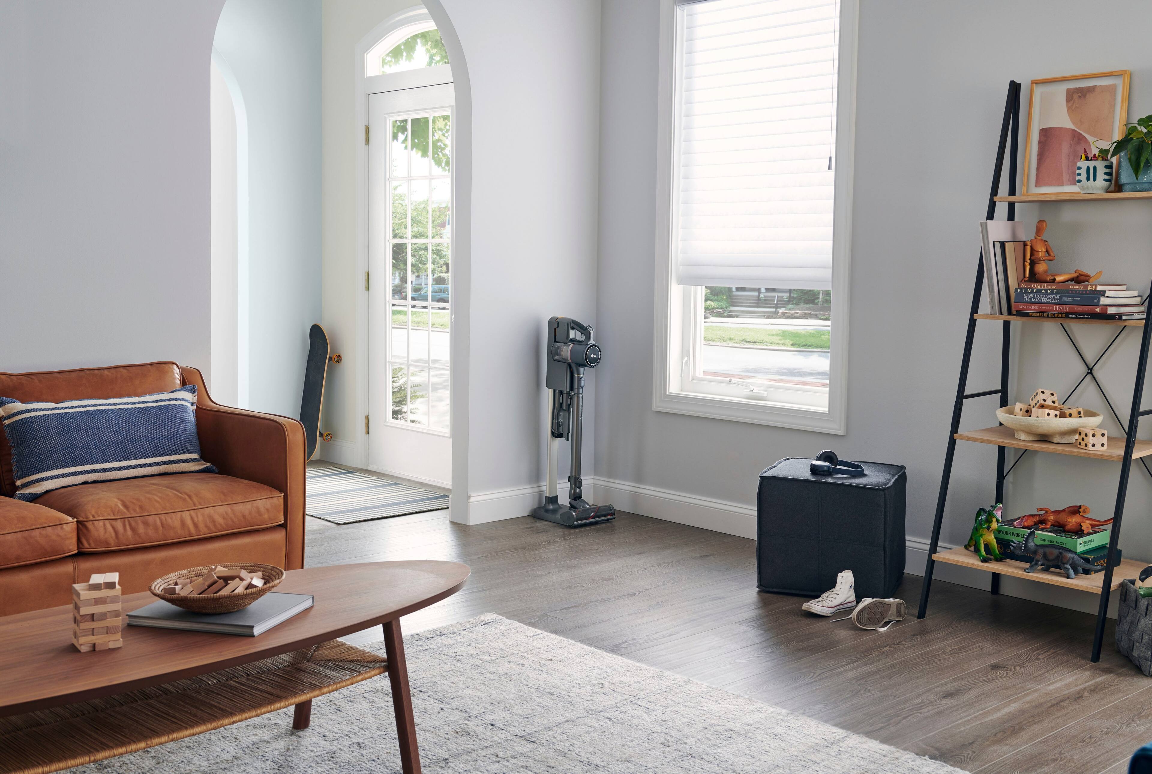 Alt View 28. LG - CordZero Cordless Stick Vacuum with 80-Minute Run Time, Floor and Punch Nozzles - Matte Gray.