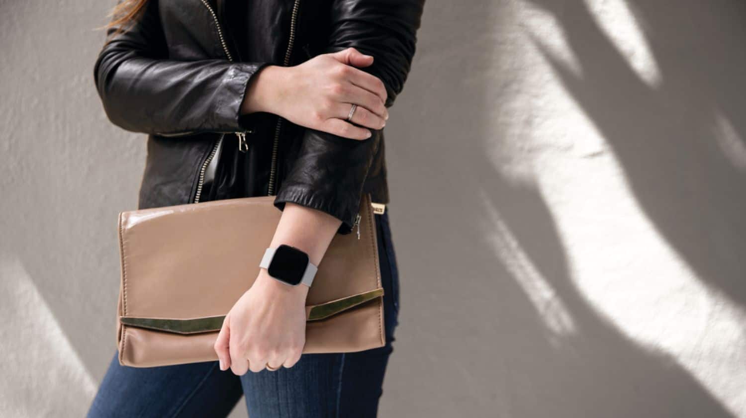 Alt View 16. Fitbit - Versa 2 Health & Fitness Smartwatch - Mist Gray.