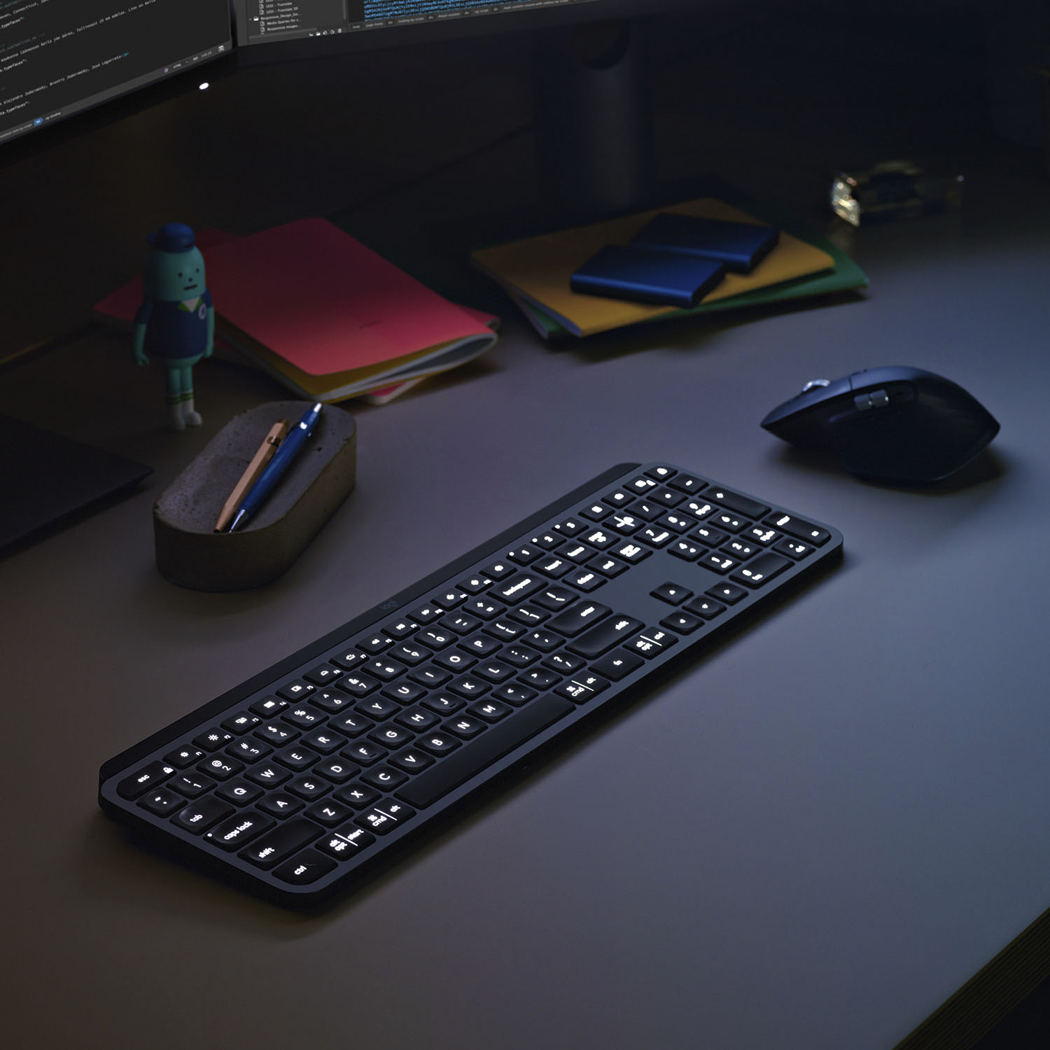 ære patrice Torrent Logitech MX Keys Advanced Full-size Wireless Scissor Keyboard for PC and  Mac with Backlit keys Black 920-009295 - Best Buy