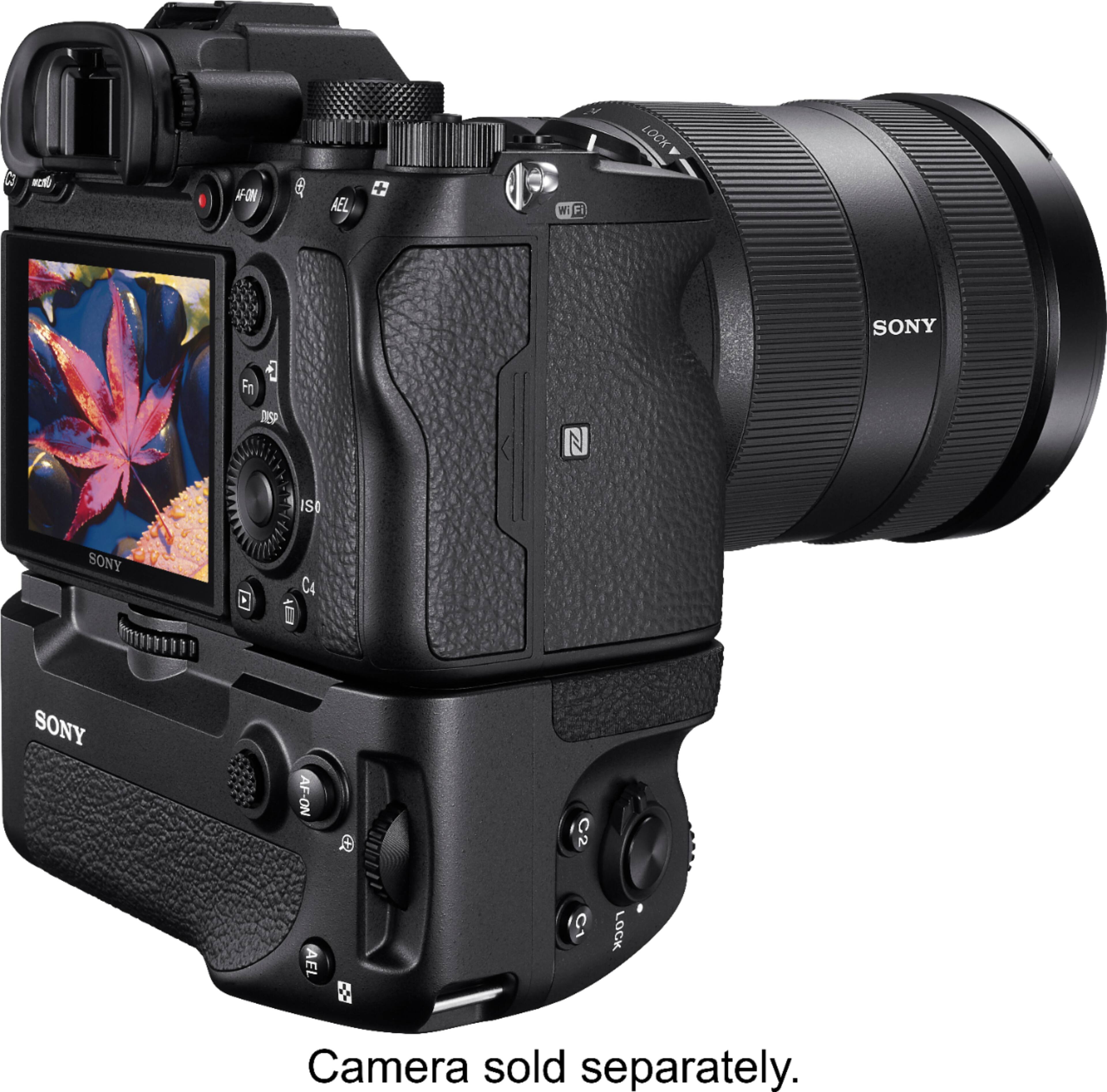 Alt View 17. Sony - VGC4EM Vertical Grip for α7IV, α 7SIII, α1, α9 II, α7R IV and α7R V - Black.