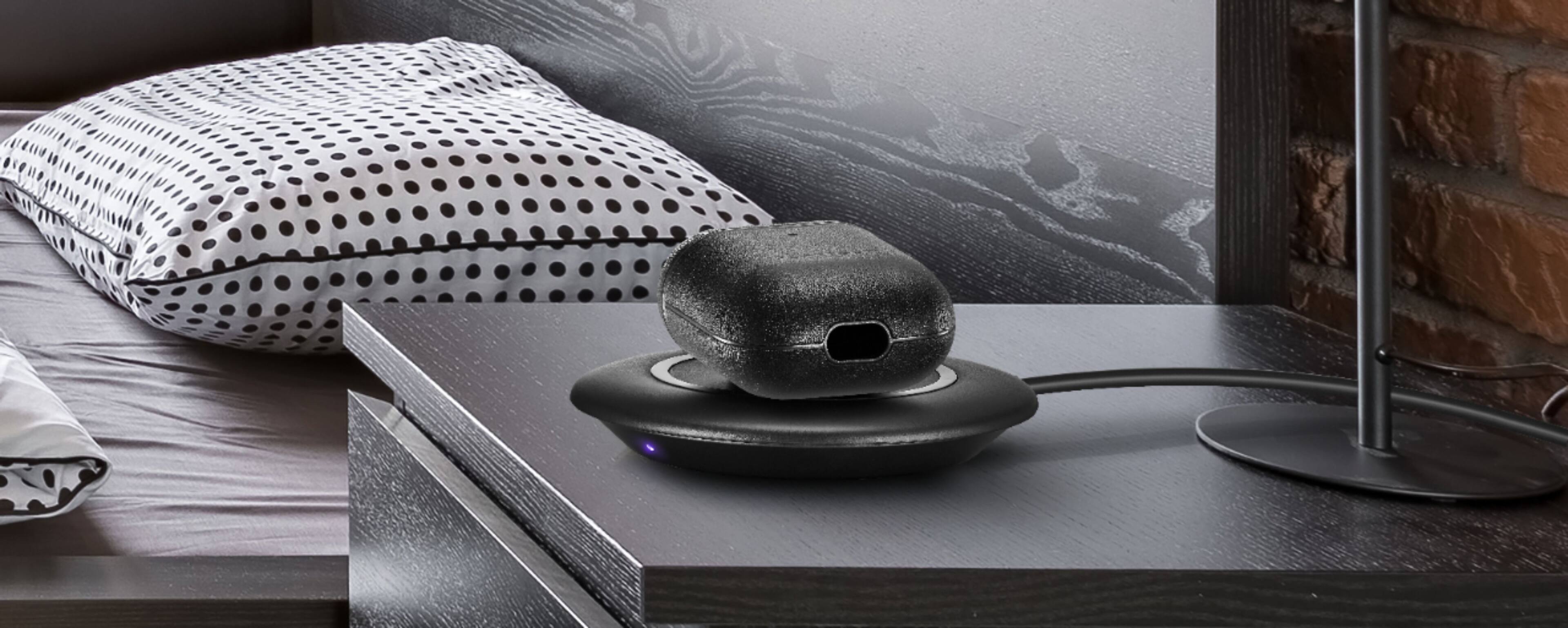 Angle. Platinum™ - Leather Case for Apple AirPods - Black.