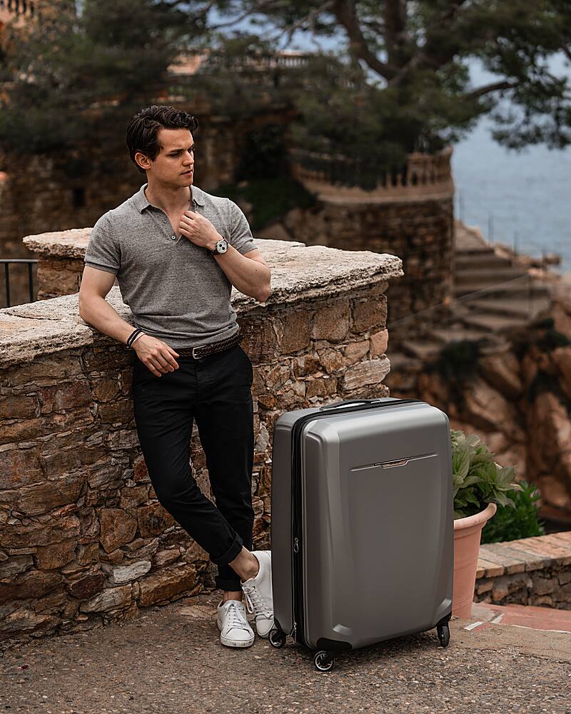 Alt View 17. Samsonite - Winfield 3 DLX 25" Spinner - Silver.