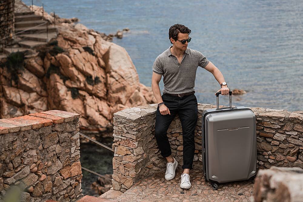 Alt View 20. Samsonite - Winfield 3 DLX 25" Spinner - Silver.