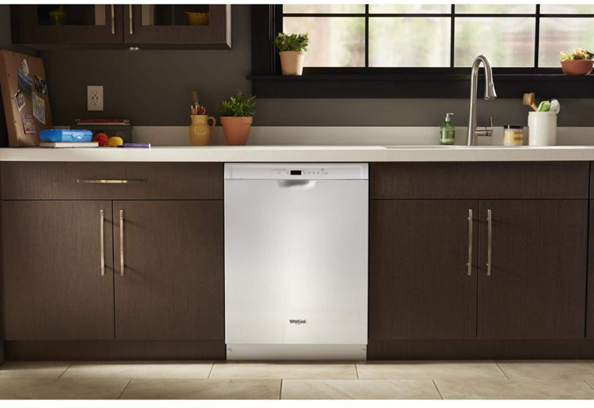 Best Buy: Whirlpool Front Control Built-In Dishwasher with Stainless ...