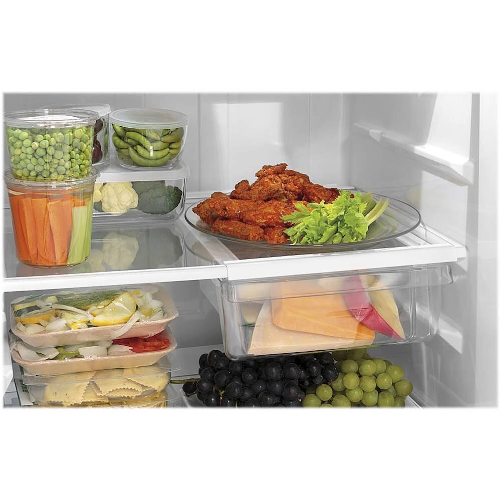 Alt View 12. GE - 16.6 Cu. Ft. Top-Freezer Refrigerator - White.