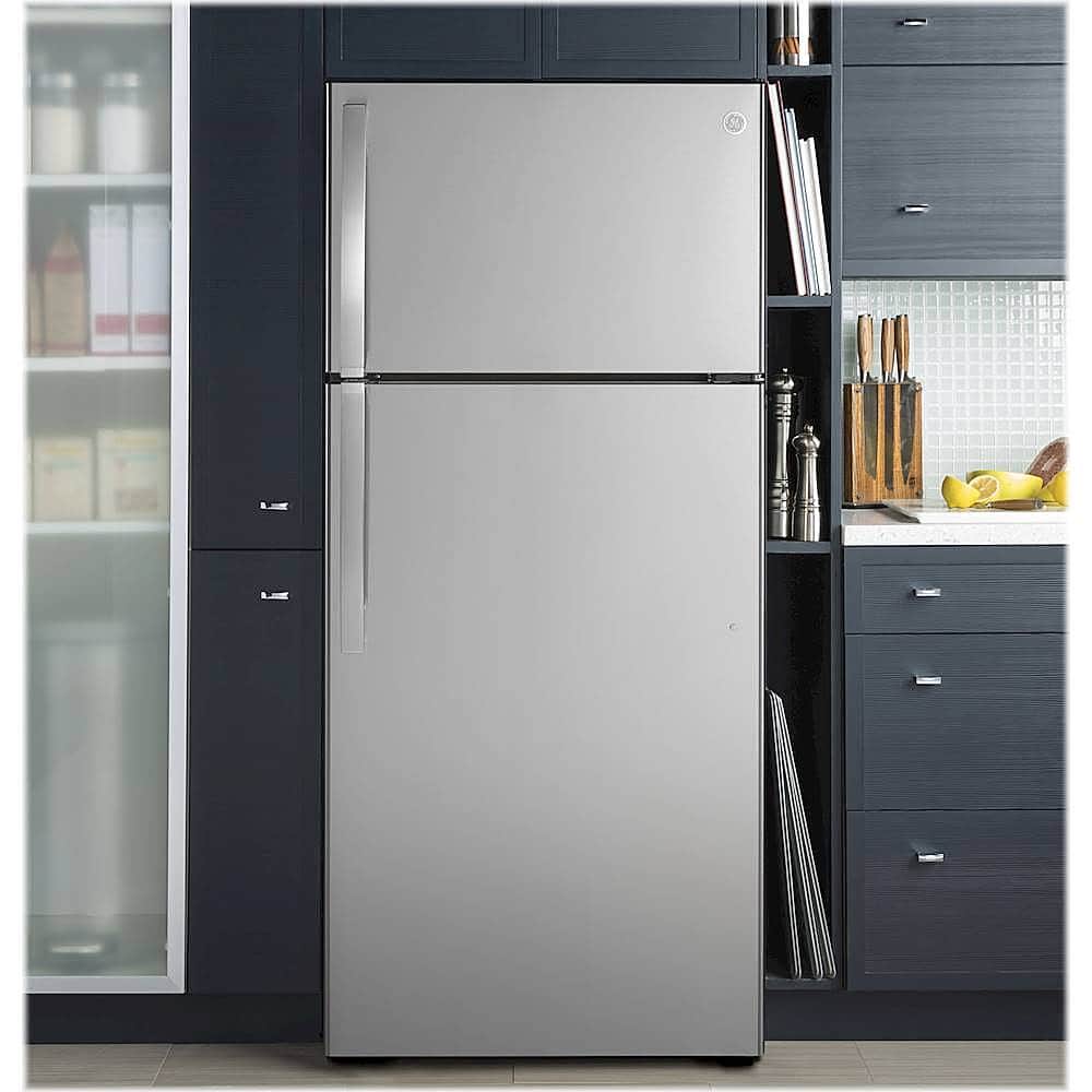 Alt View 3. GE - 16.6 Cu. Ft. Top-Freezer Refrigerator - Stainless Steel.