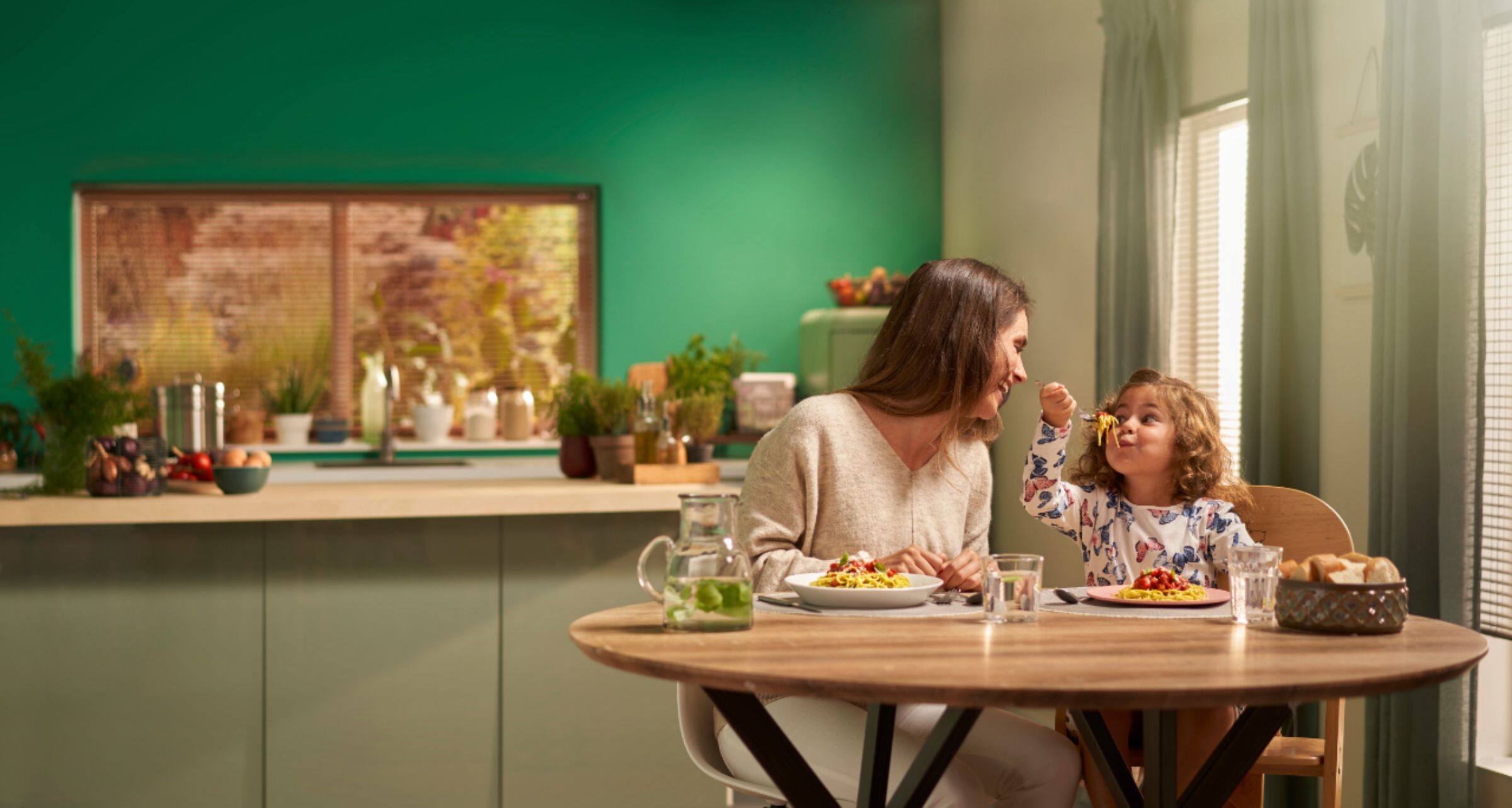 Alt View 31. Philips - Pasta Maker Plus - HR2375/06 - White And Silver.