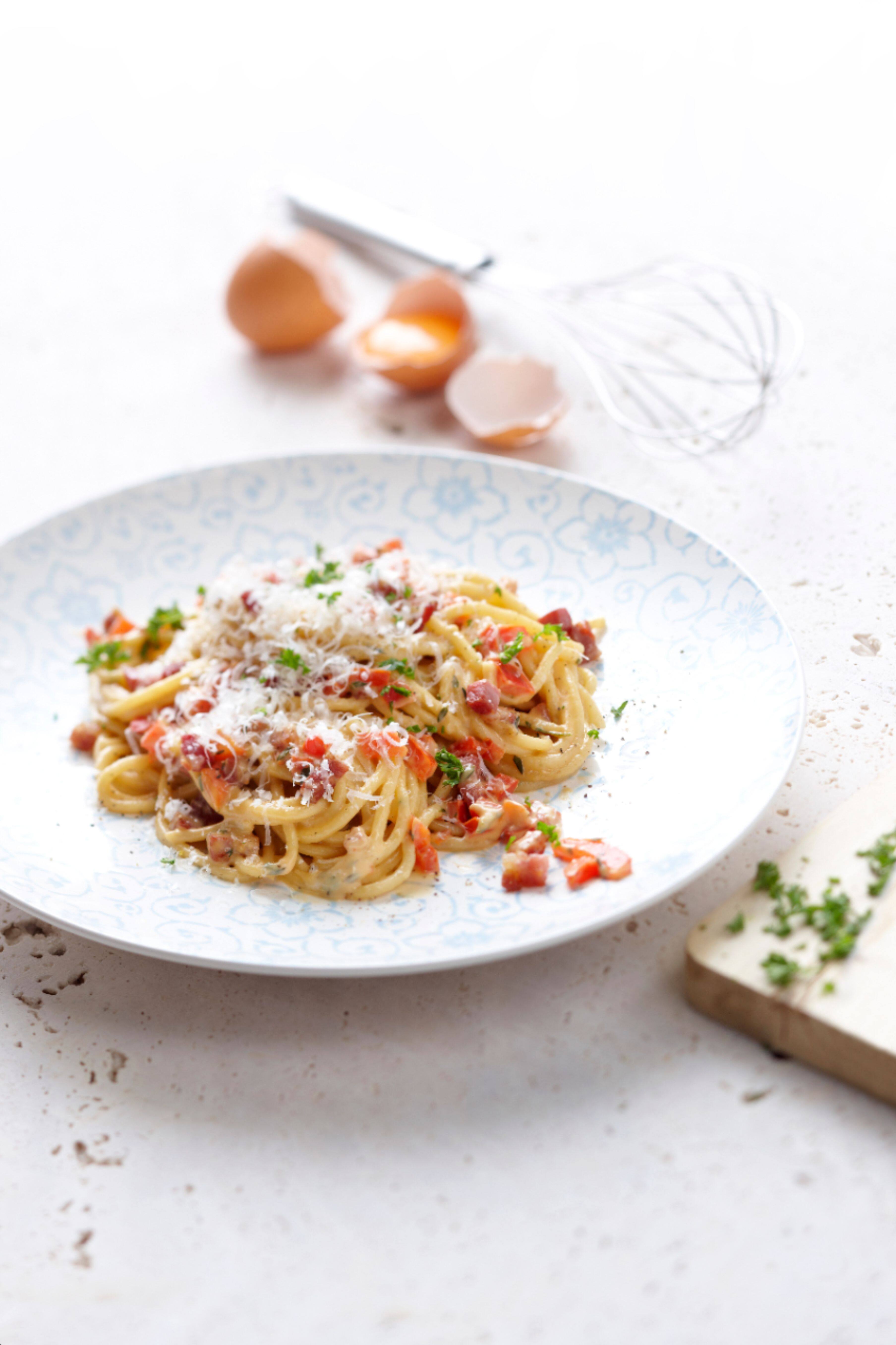 Alt View 36. Philips - Pasta Maker Plus - HR2375/06 - White And Silver.