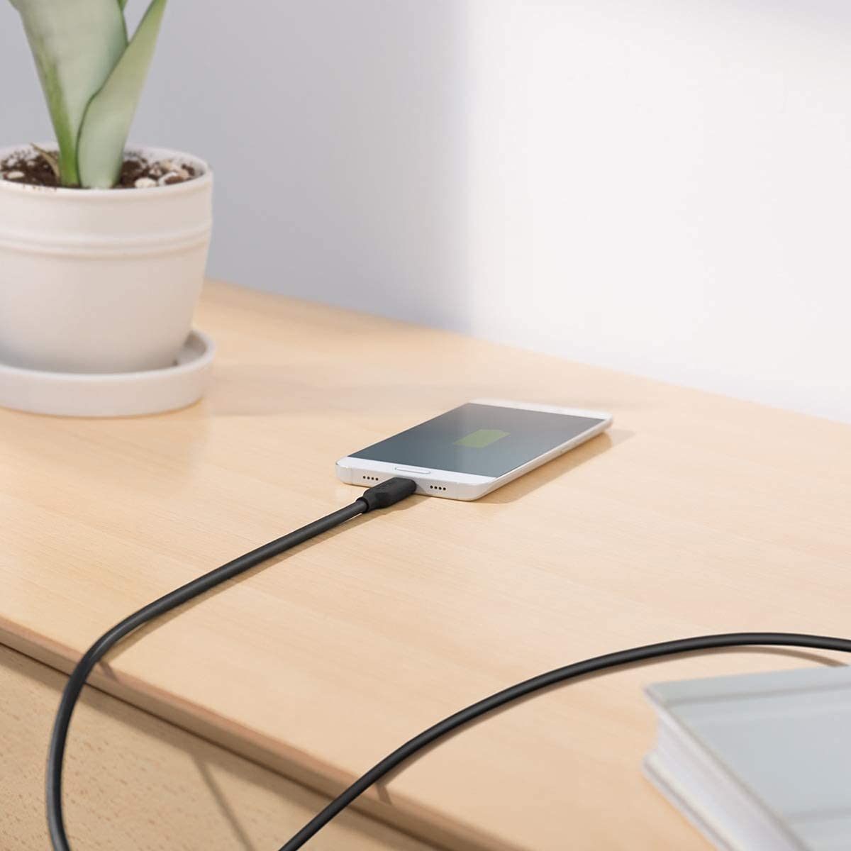 Alt View 7. Anker - Anker USB-C to USB-C 3.1 Gen 2 Cable (3ft) with Power Delivery - Black.
