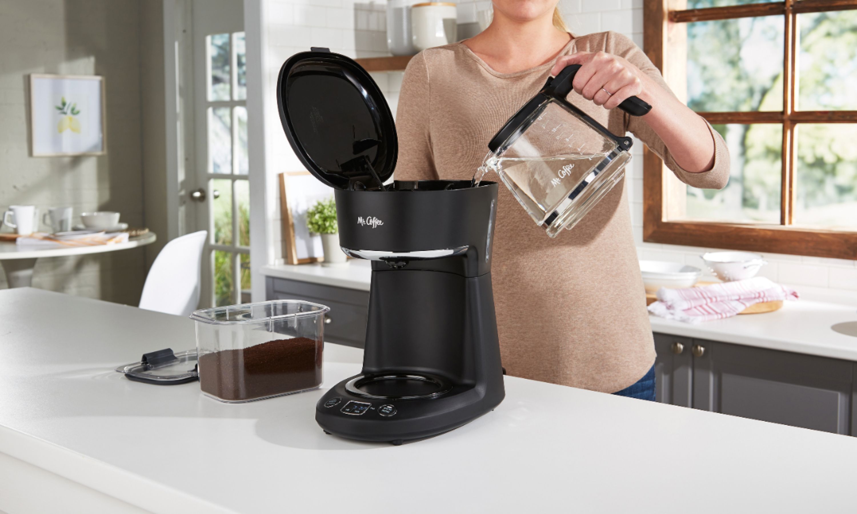  Mr. Coffee 12-Cup Switch Coffee Maker, Black: Drip  Coffeemakers: Home & Kitchen