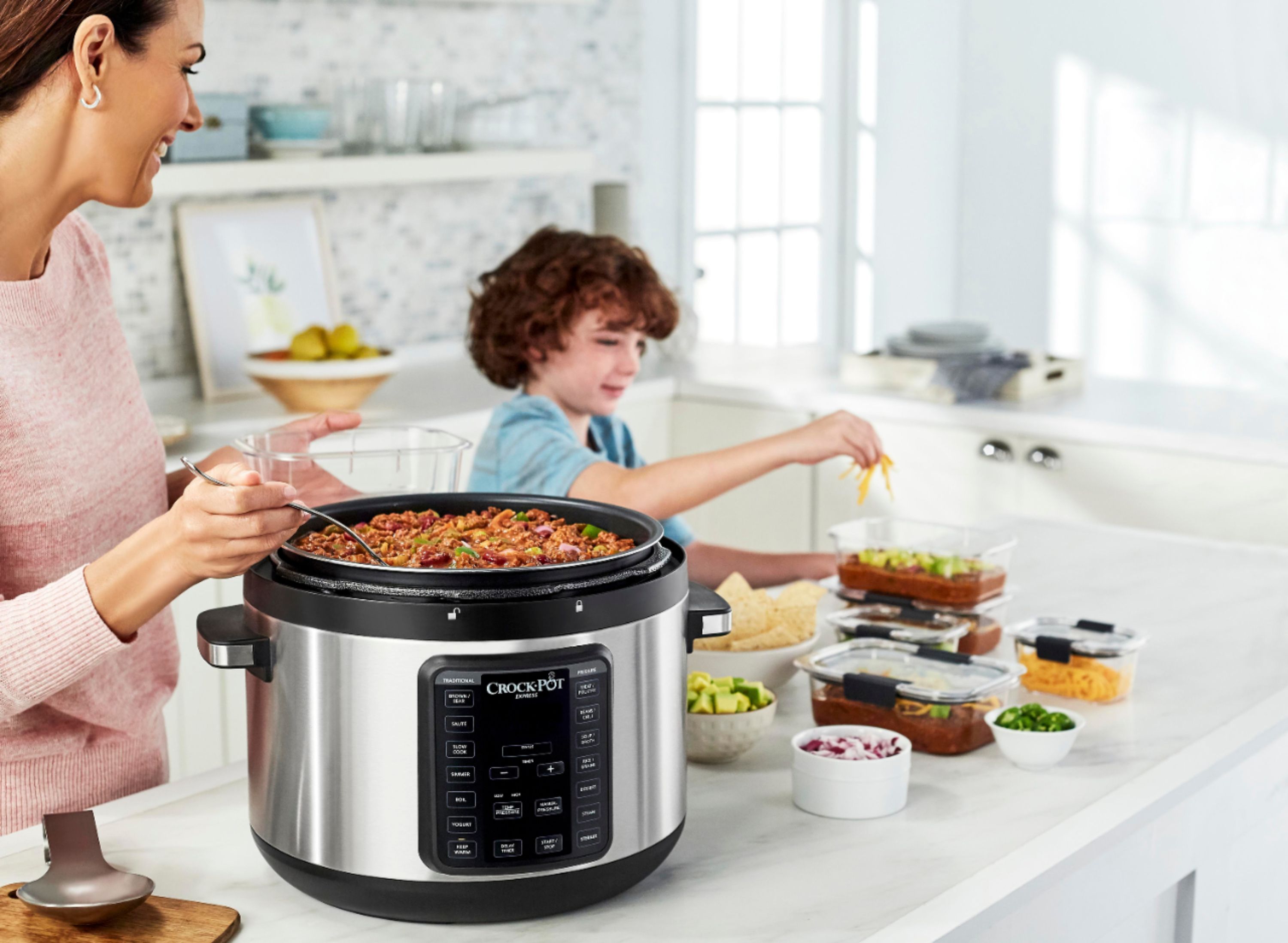 Best Buy: Crock-Pot 8-Qt. Express Crock Programmable Slow Cooker and  Pressure Cooker with Air Fryer Lid Stainless Steel 2102884