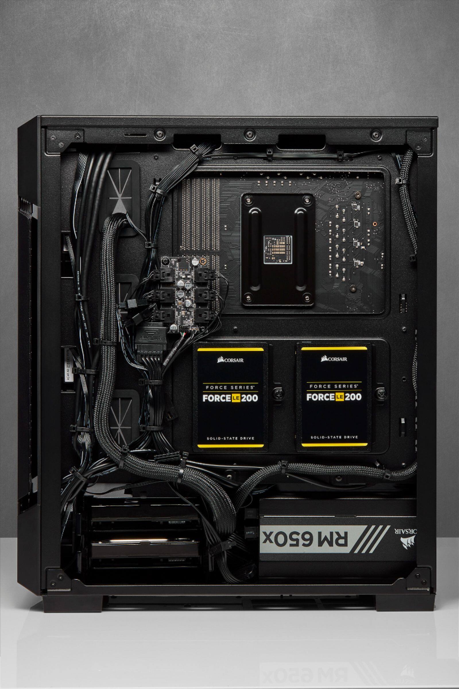 Alt View 22. CORSAIR - iCUE 220T RGB Airflow ATX Mid-Tower Smart Case.