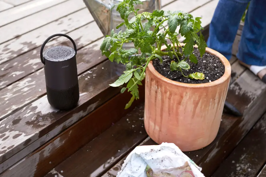 Alt View 22. Bose - Portable Smart Speaker with built-in WiFi, Bluetooth, Google Assistant and Alexa Voice Control - Triple Black.