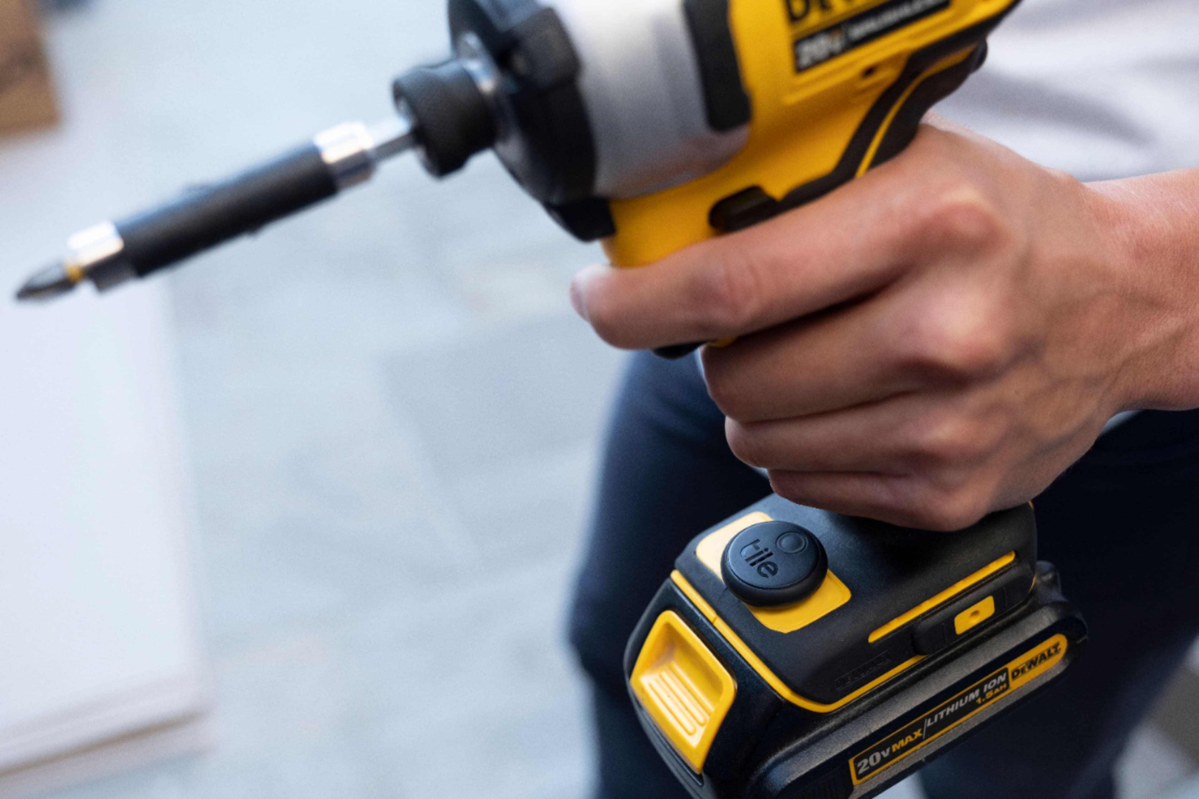 Alt View 14. Tile by Life360 - Sticker (2020) - 2-pack - Black.