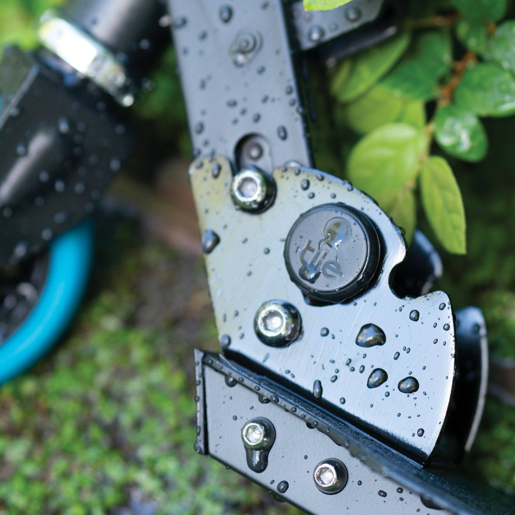 Alt View 19. Tile by Life360 - Sticker (2020) - 4-pack - Black.