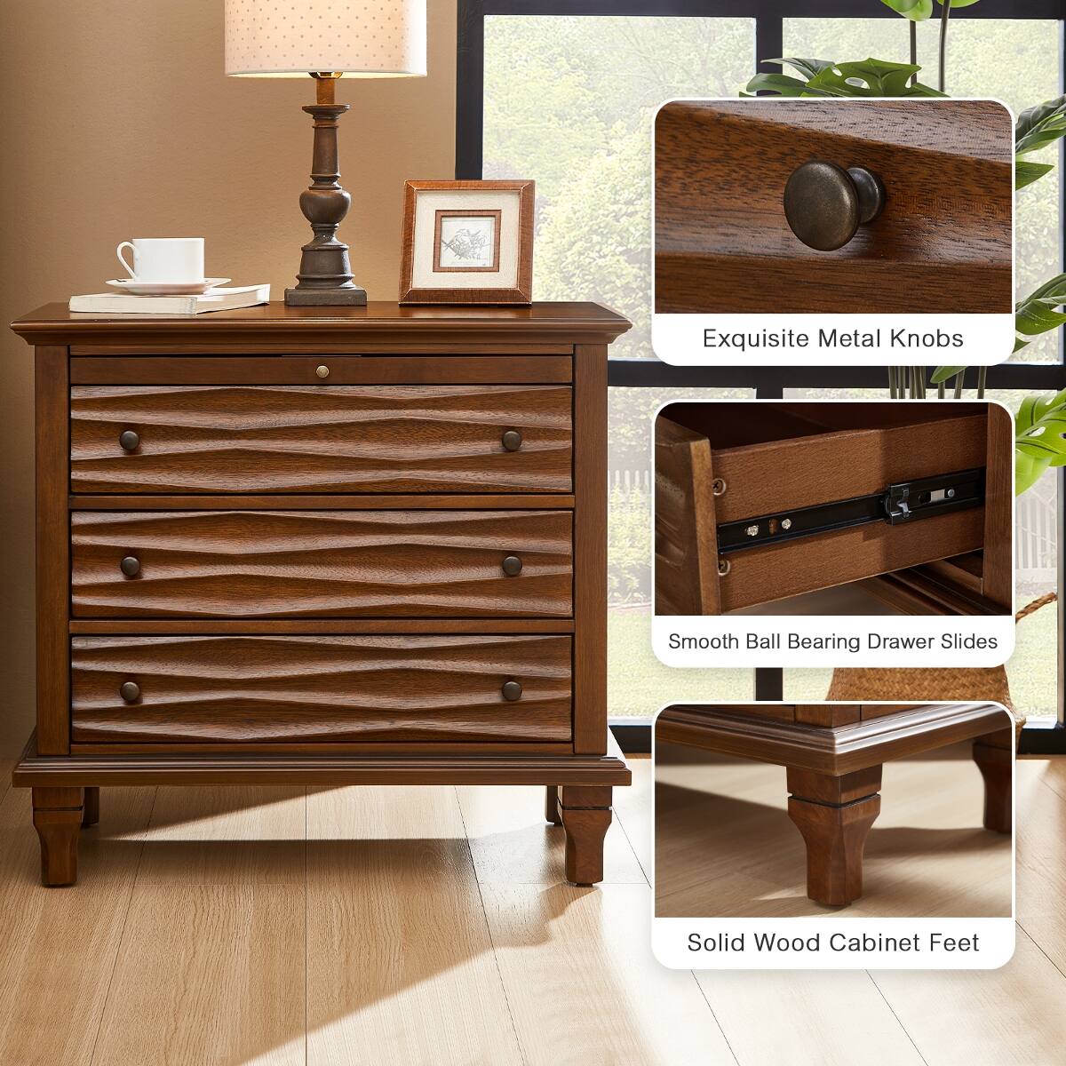 Exquisite Metal Knobs  
Smooth Ball Bearing Drawer Slides  
Solid Wood Cabinet Feet