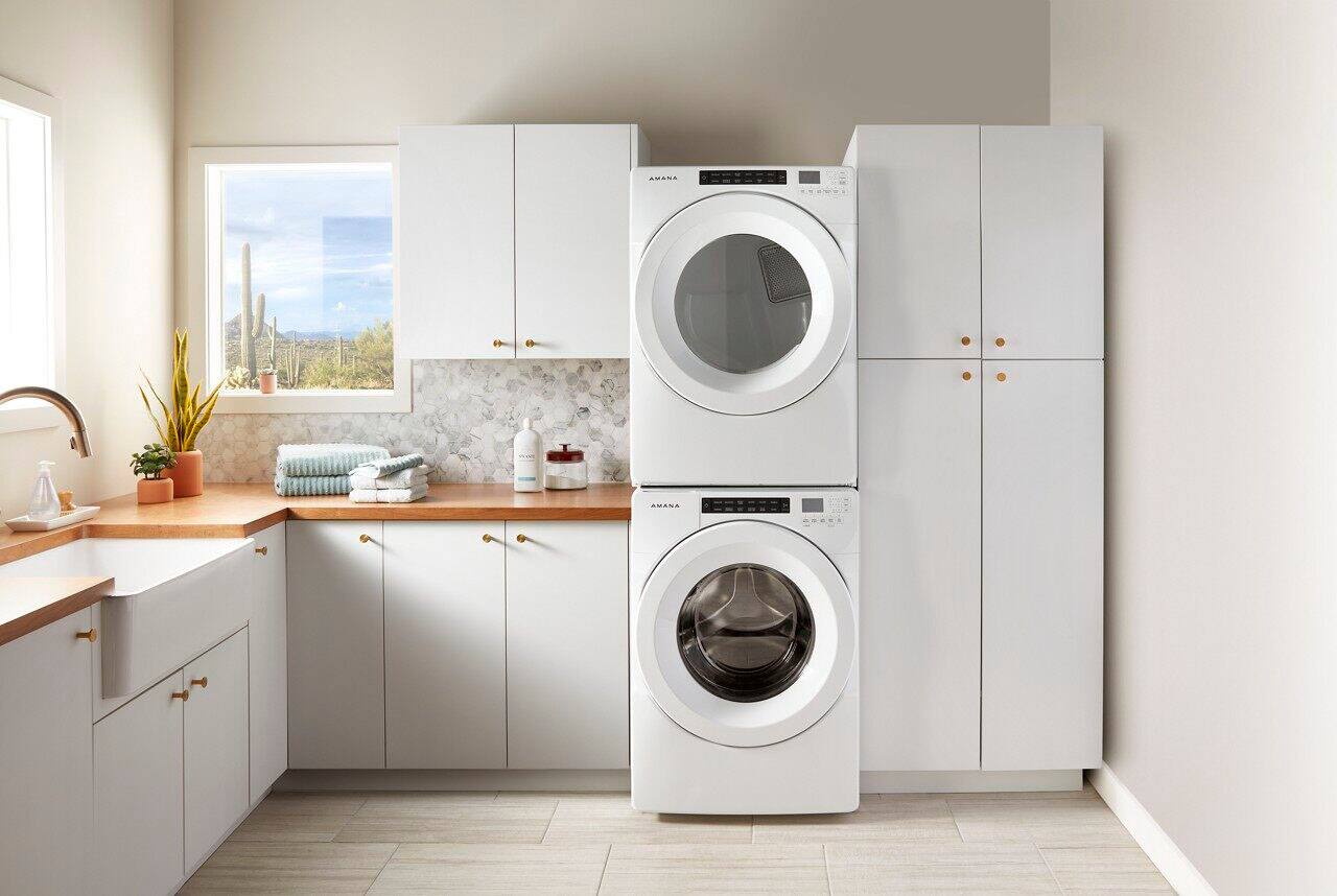 Alt View 16. Amana - 4.3 Cu. Ft. High Efficiency Stackable Front Load Washer with 14 Cycle Options - White.