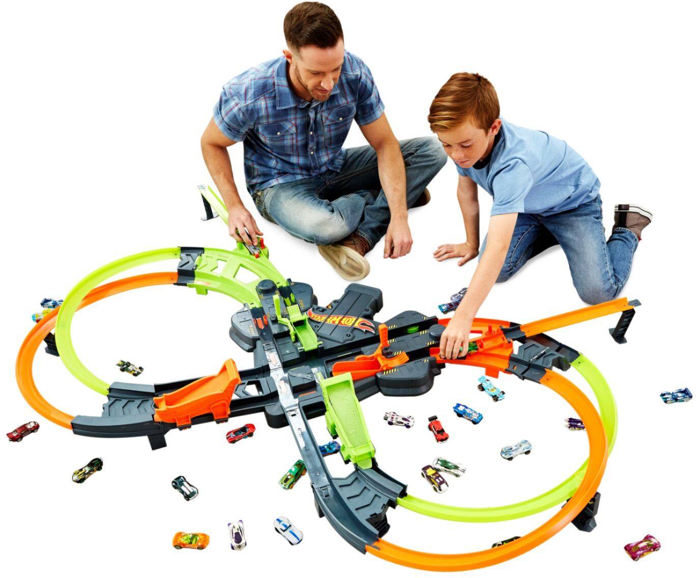 Hot wheels colossal crash track deals set