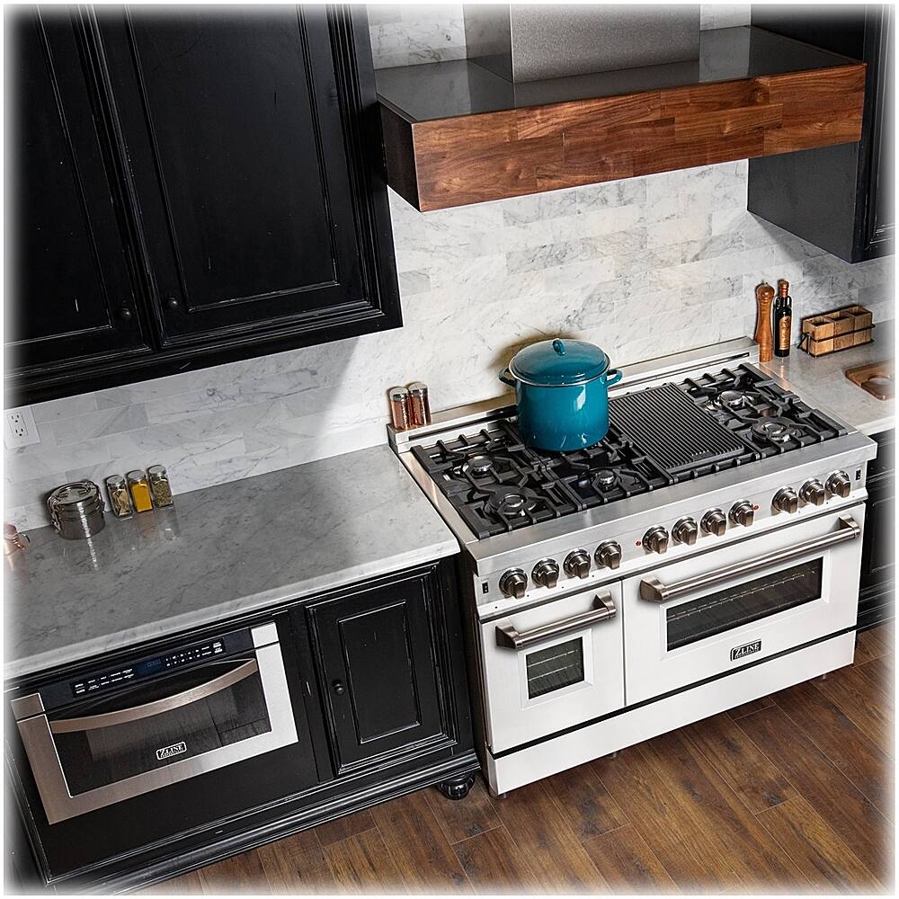 Left View: ZLINE - Professional 6 Cu. Ft. Freestanding Double Oven Dual Fuel Range - Matte white