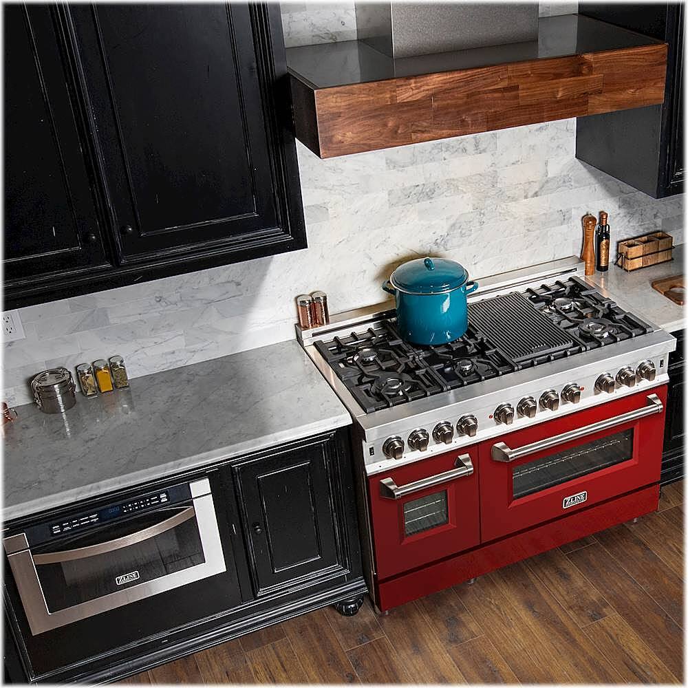 Alt View 12. ZLINE - Professional 6 Cu. Ft. Freestanding Double Oven Dual Fuel Range - Gloss Red.