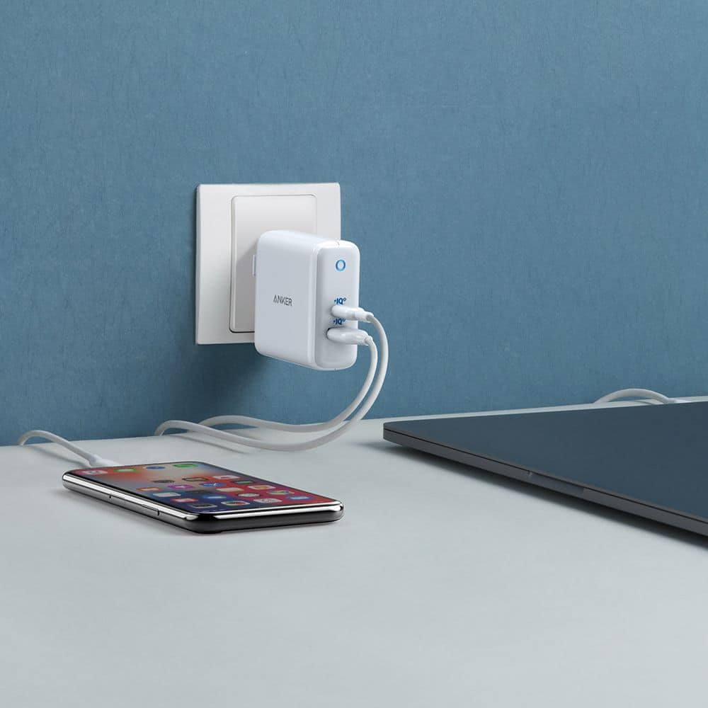 Alt View 11. Anker - PowerPort PD 60W GaN Fast Charger and USB-C to C Cable 6ft for Macbook and Mobile Devices - White.