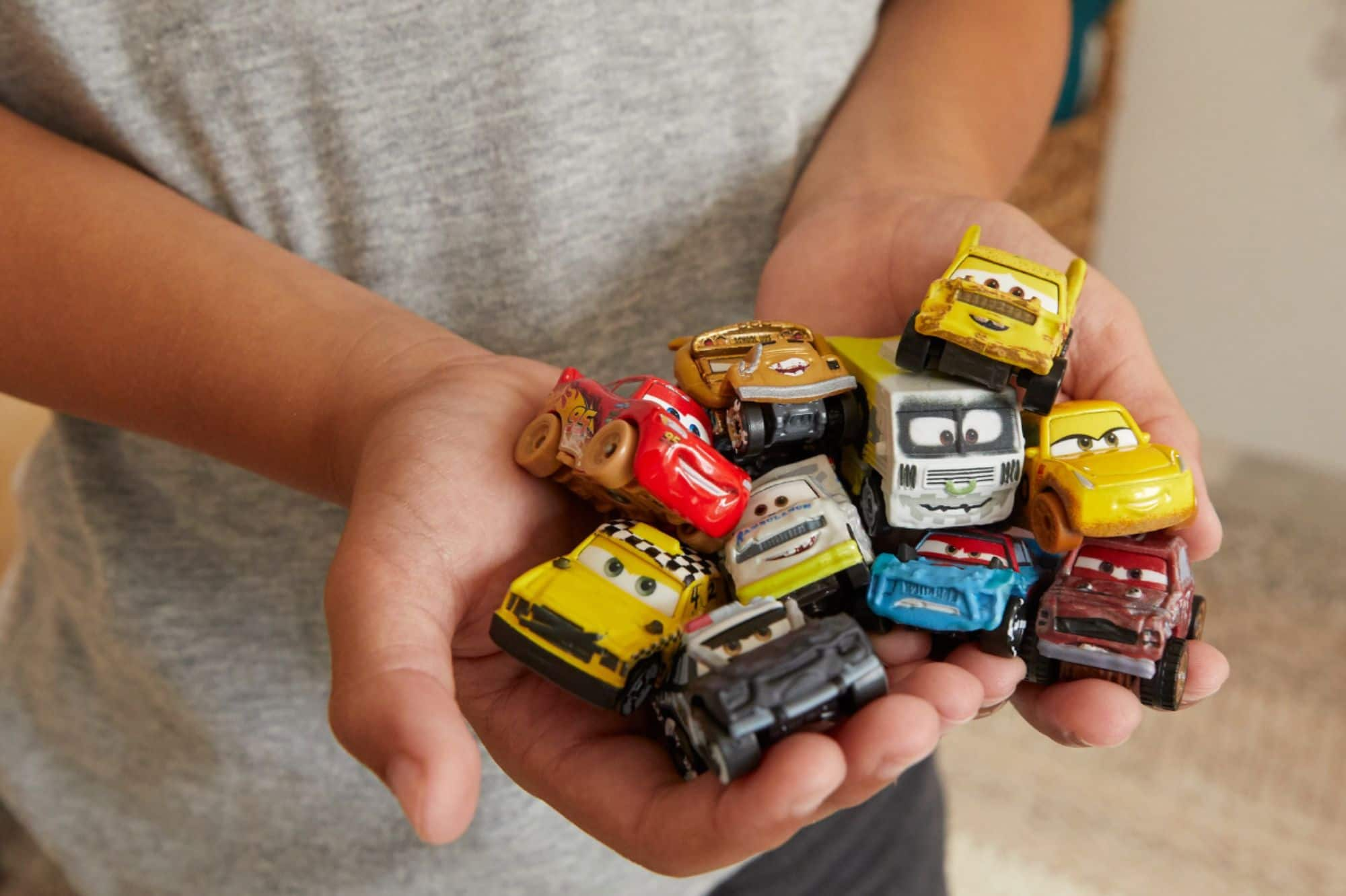 Disney cars hot sale demolition derby