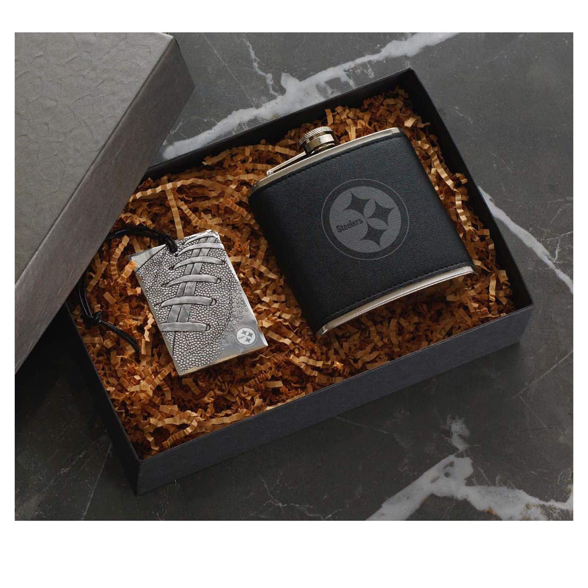 Wendell August Forge - Pittsburgh Steelers 5oz.Traveler Flask & Bag Tag Gift Set - Silver price history on PriceWatchPro