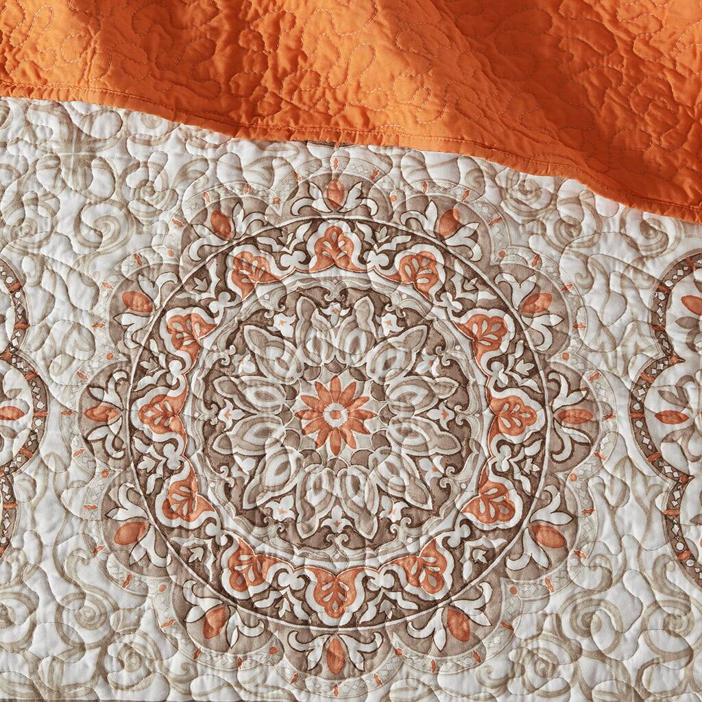 Alt View 5. Gracie Mills - Gracie Mills Lilly 6 Piece Medallion Reversible Quilt Set with Decorative Pillows - Orange.