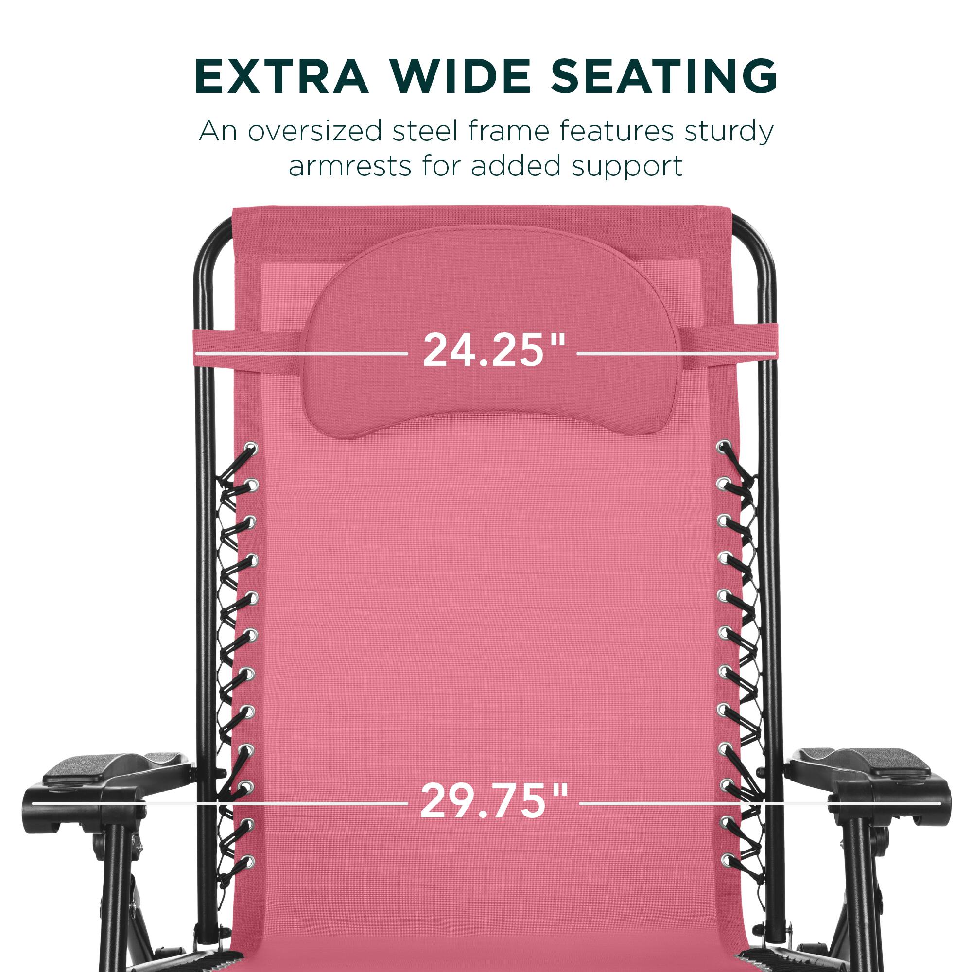 EXTRA WIDE SEATING

An oversized steel frame features sturdy armrests for added support

24.25"

29.75"