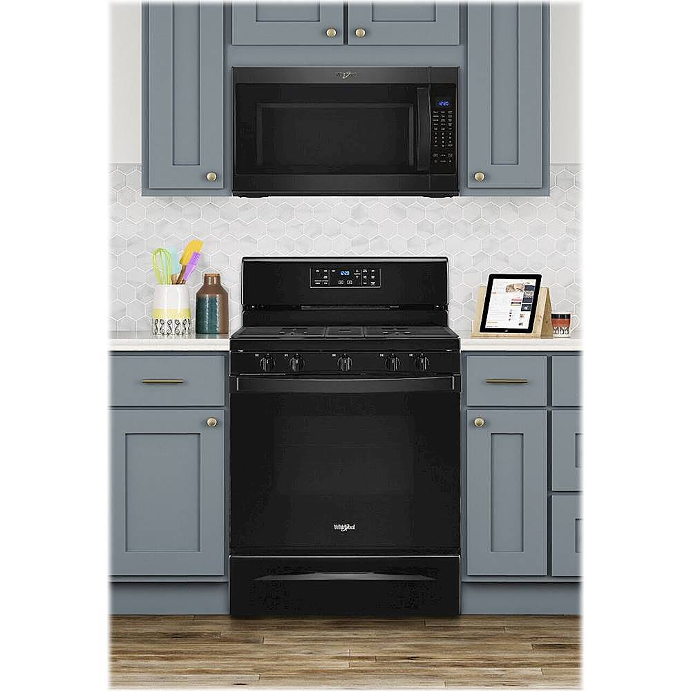 Alt View 19. Whirlpool - 5.0 Cu. Ft. Freestanding Gas Range with Self-Cleaning and SpeedHeat Burner - Black.