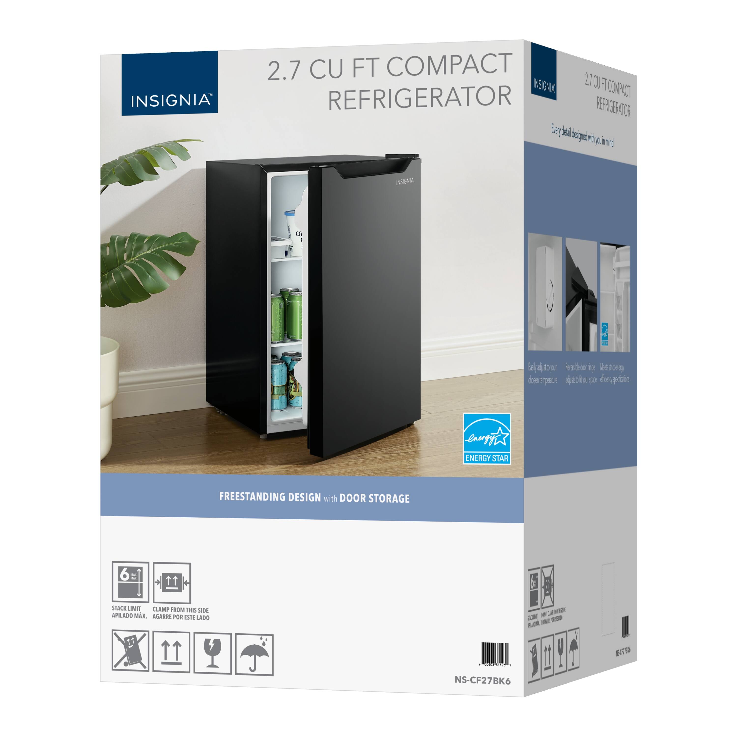 INSIGNIA 2.7 CU FT COMPACT REFRIGERATOR

21 OZ

ENERGY STAR

FREESTANDING DESIGN with DOOR STORAGE

6 SHELF

CLAMP FROM THIS SIDE

APILADO MAX. AGARRE POR ESTE LADO

NS-CF27BK6