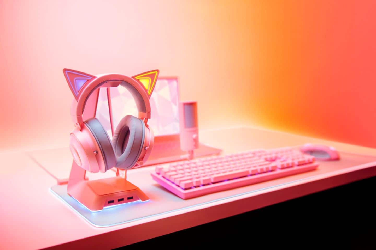 Alt View 22. Razer - Kraken Kitty Wired Gaming Headset for PC - Quartz Pink.