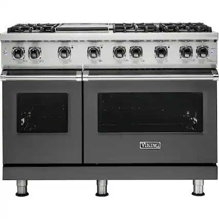 Front. Viking - Professional 5 Series 6.1 Cu. Ft. Freestanding Double Oven LP Gas Convection Range - Damascus Gray.
