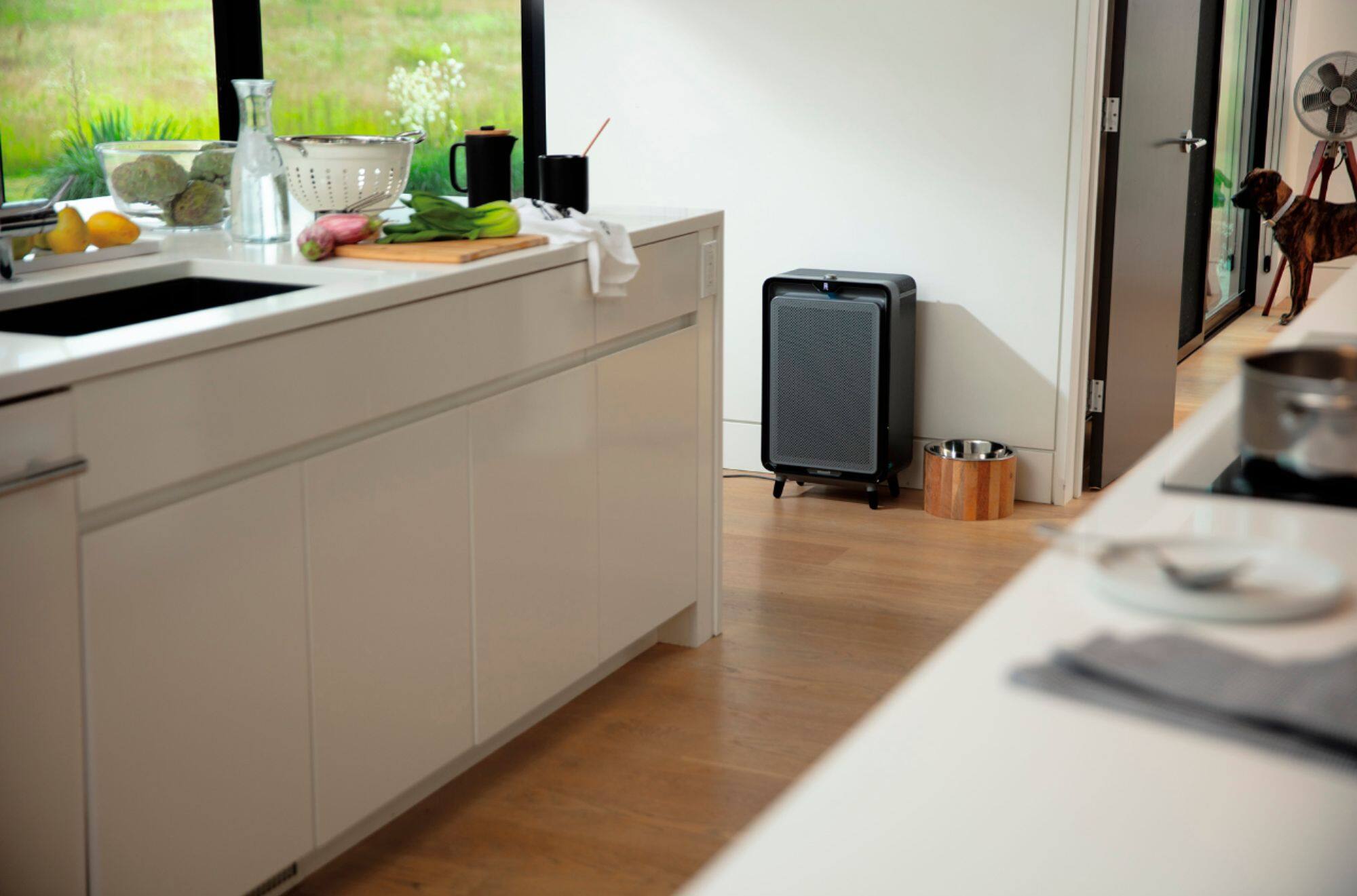 Alt View 17. BISSELL - air220 Air Purifier with HEPA Filter - Black/Gray.