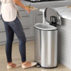 simplehuman 55 Liter Rectangular Hands-Free Kitchen Step Trash Can with  Soft-Close Lid Brushed Stainless Steel CW2023 - Best Buy