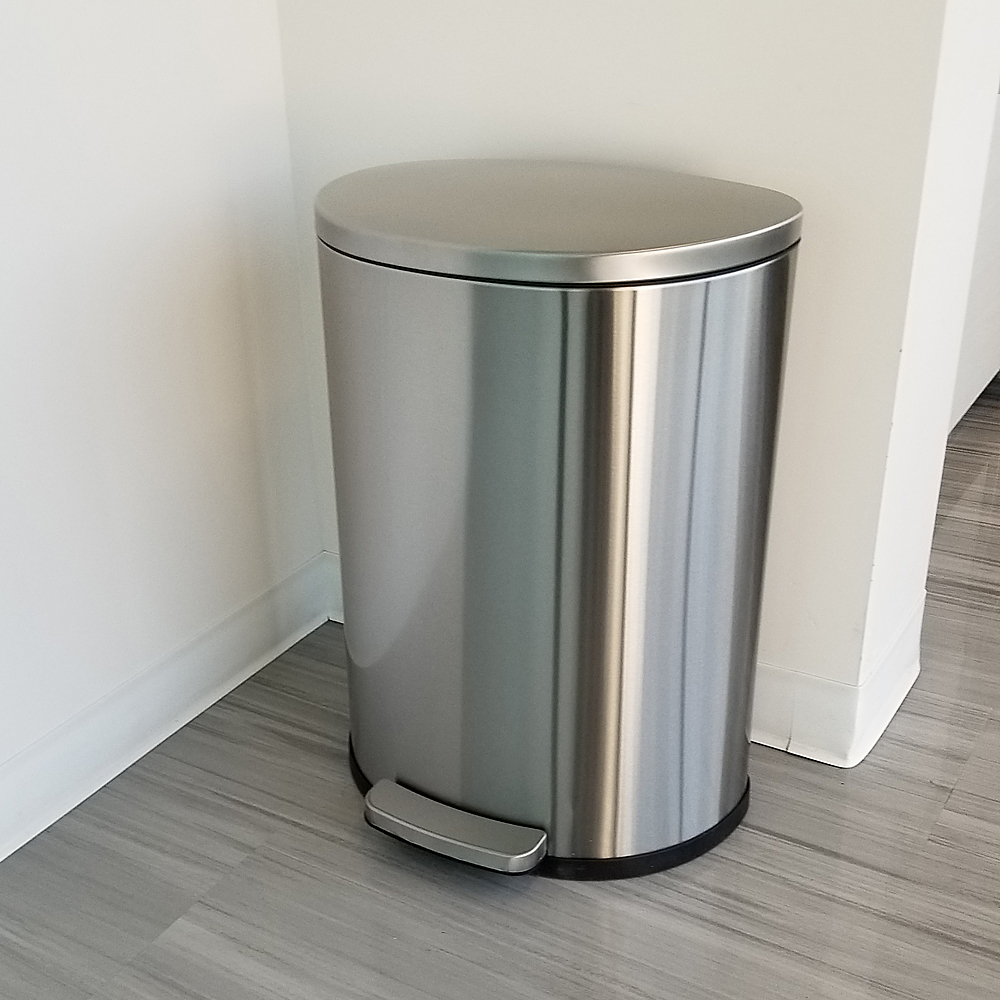 Left View: iTouchless - SoftStep 13.2-Gal. Half-Round Trash Can - Silver