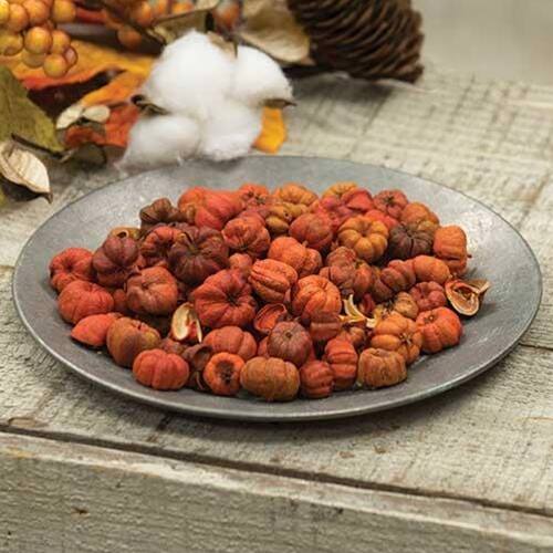 Angle. BreeBe - Scented Mini Pumpkins 3 Cups - Orange.