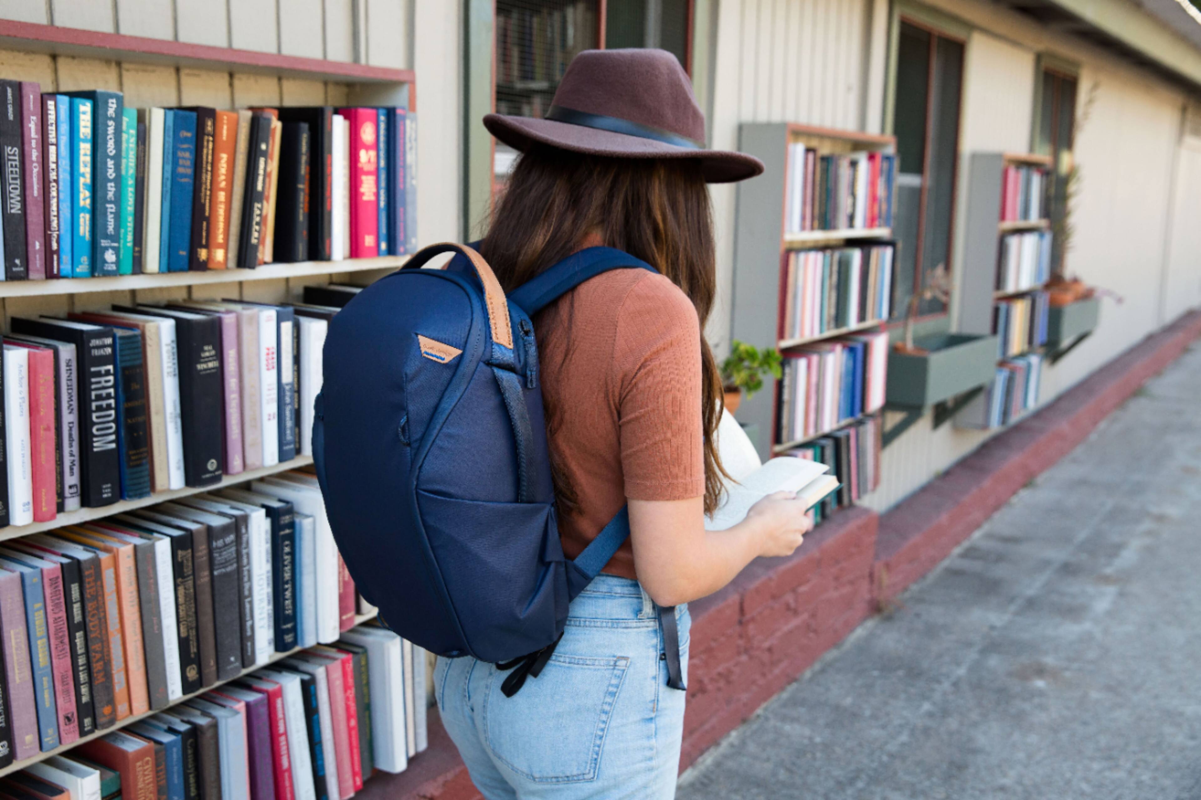 Alt View 22. Peak Design - Everyday Backpack Zip 15L - Midnight.